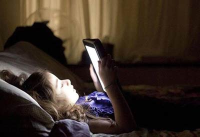 儿童智力测试仪品牌解读睡前玩手机可影响智力