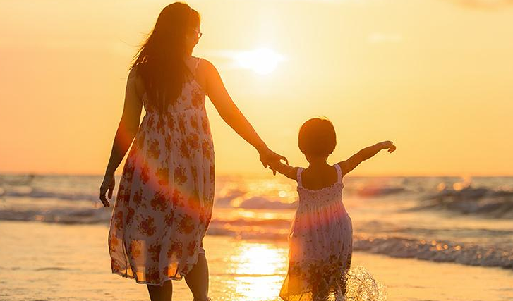 [山西运城]身高体重测量仪厂家：儿童睡眠时间不足？快来帮助孩子进入深度睡眠！